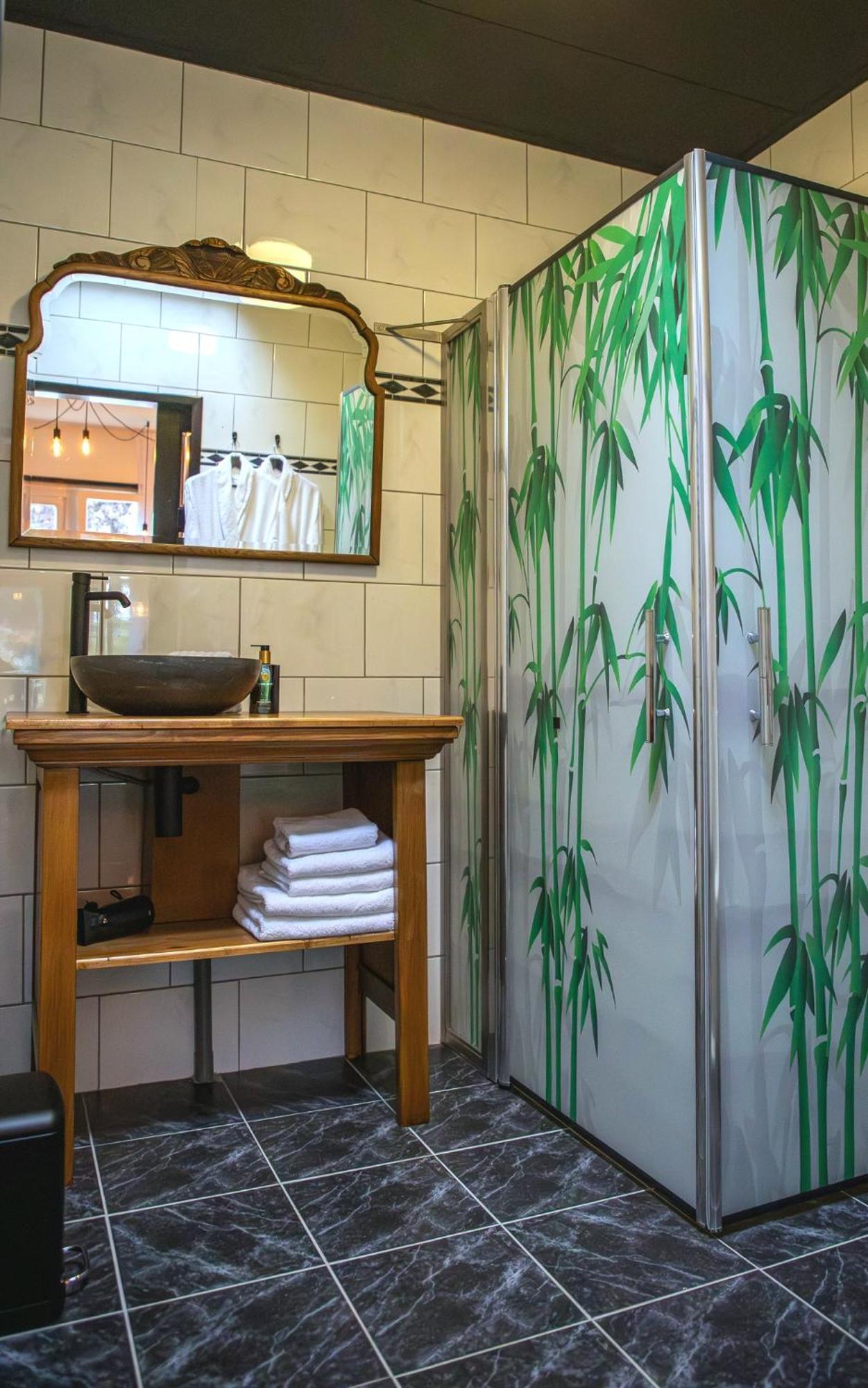 B&B Joli Met Prive Wellness Вемелдинге Екстериор снимка